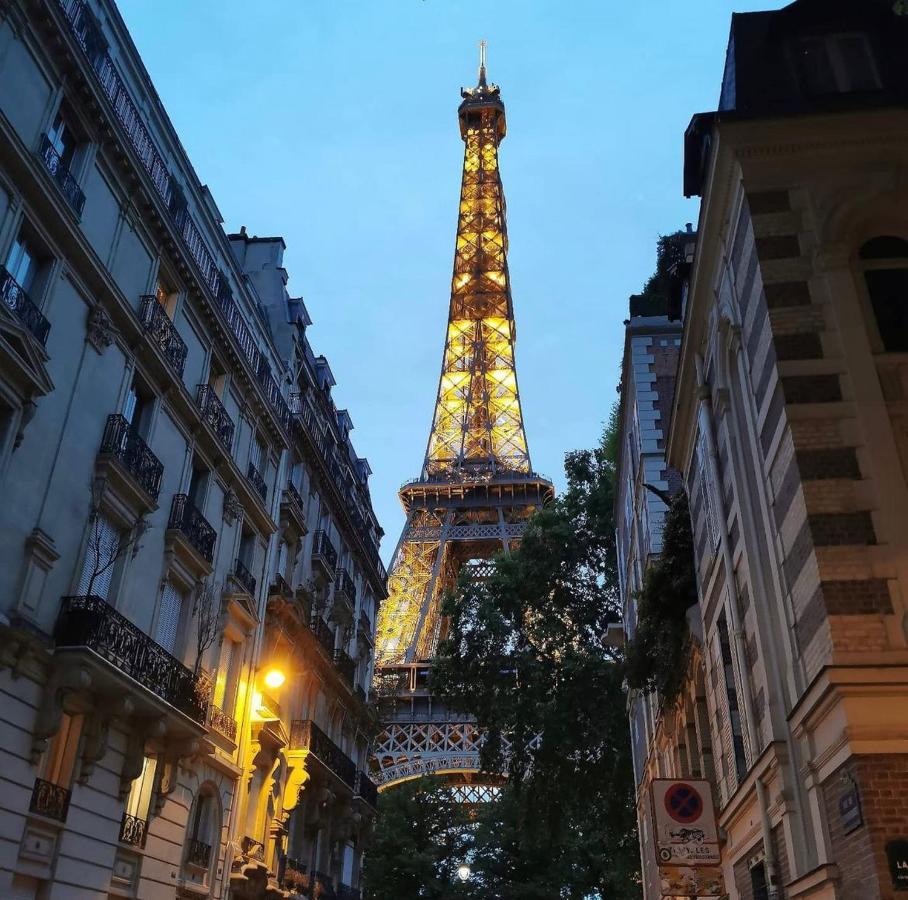 Magnifique Appartement Parisien Au Pied De La Tour Eiffel City Center Exterior foto